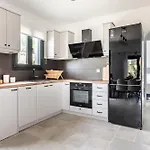 Villa Marani Collection