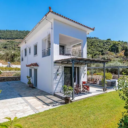 Villa Marani & Skopelos Town