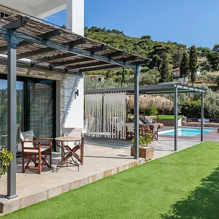 Villa Marani Collection