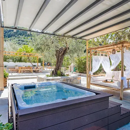 Marani Collection Villa *