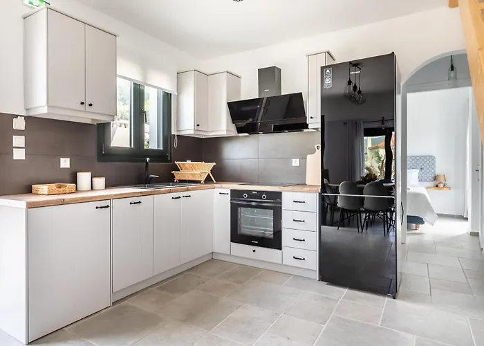 Villa Marani Collection